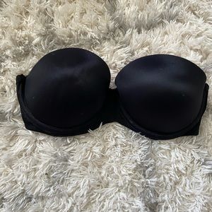 VS PINK black strapless push up bra